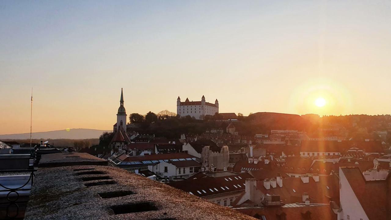 Le Monde Apartment Bratislava - Amazing 5Bdr In Downtown Luaran gambar