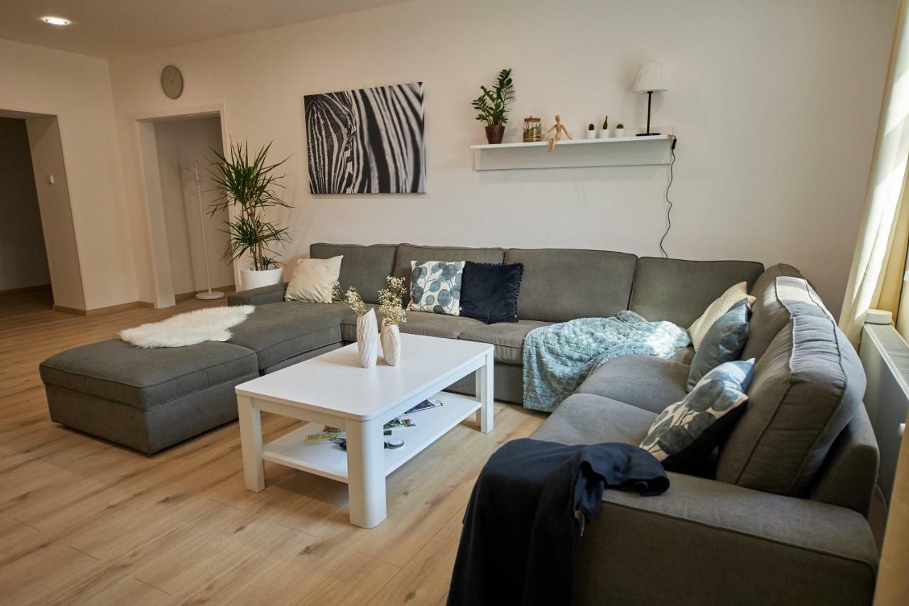 Le Monde Apartment Bratislava - Amazing 5Bdr In Downtown Luaran gambar