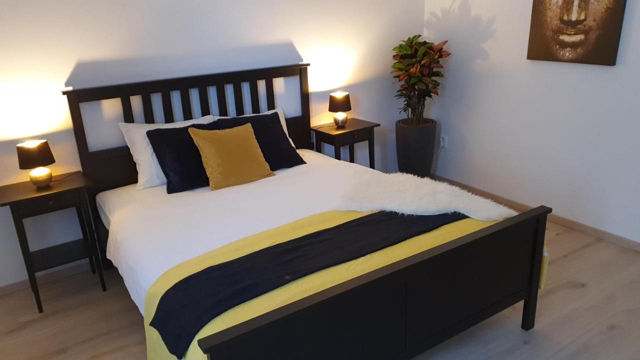 Le Monde Apartment Bratislava - Amazing 5Bdr In Downtown Luaran gambar