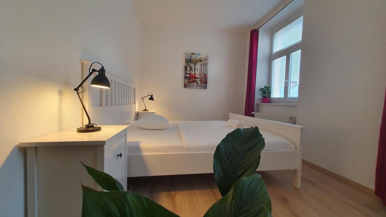 Le Monde Apartment Bratislava - Amazing 5Bdr In Downtown Luaran gambar