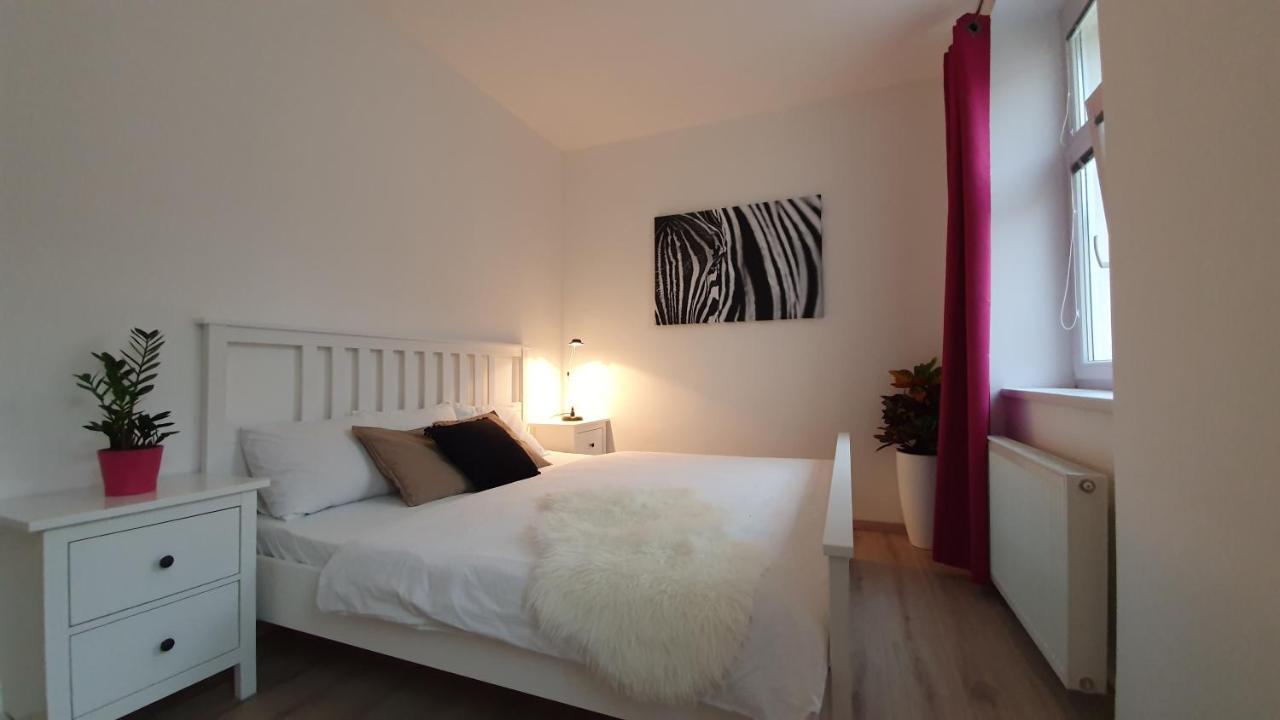 Le Monde Apartment Bratislava - Amazing 5Bdr In Downtown Luaran gambar