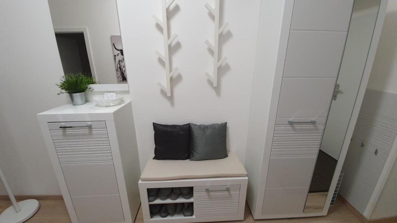 Le Monde Apartment Bratislava - Amazing 5Bdr In Downtown Luaran gambar